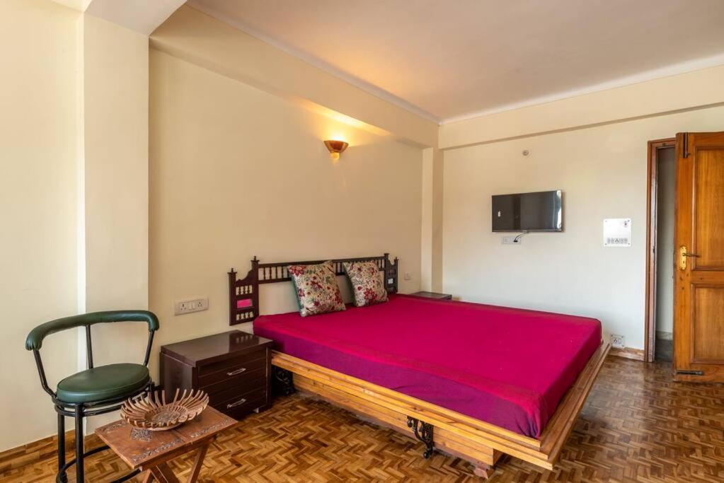 Appartamento The Nest Cosy Studio Close To Mall Road Nainital Esterno foto